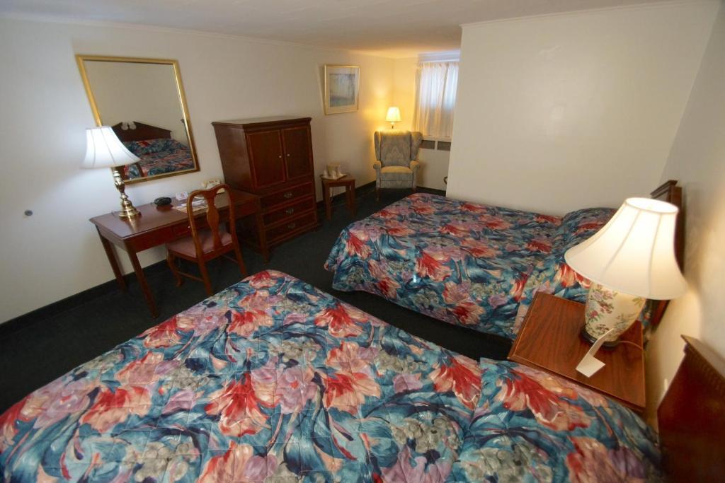 Birds Nest Motel Skaneateles Phòng bức ảnh